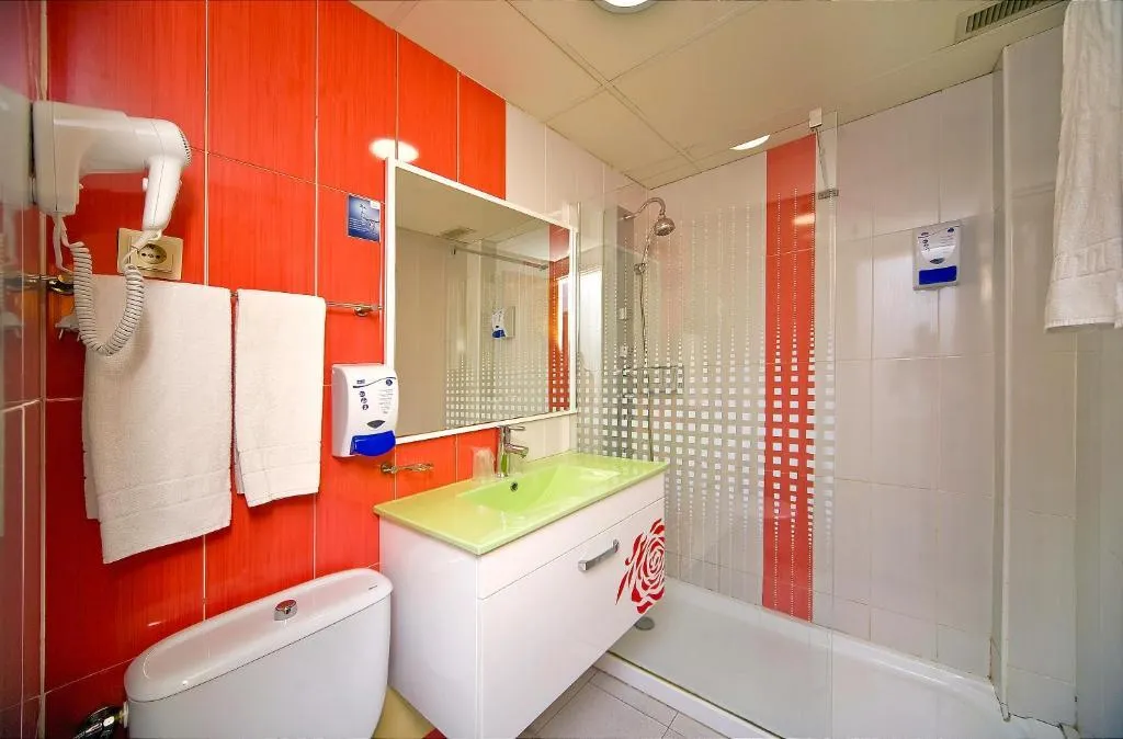 TWIN STANDARD Room, Sant Pere II Hotel, Barcelona
