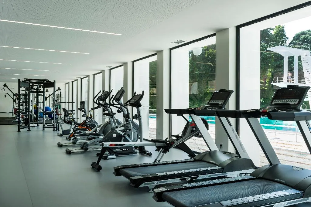 Sports and Entertainment, Grande Hotel do Luso, Porto