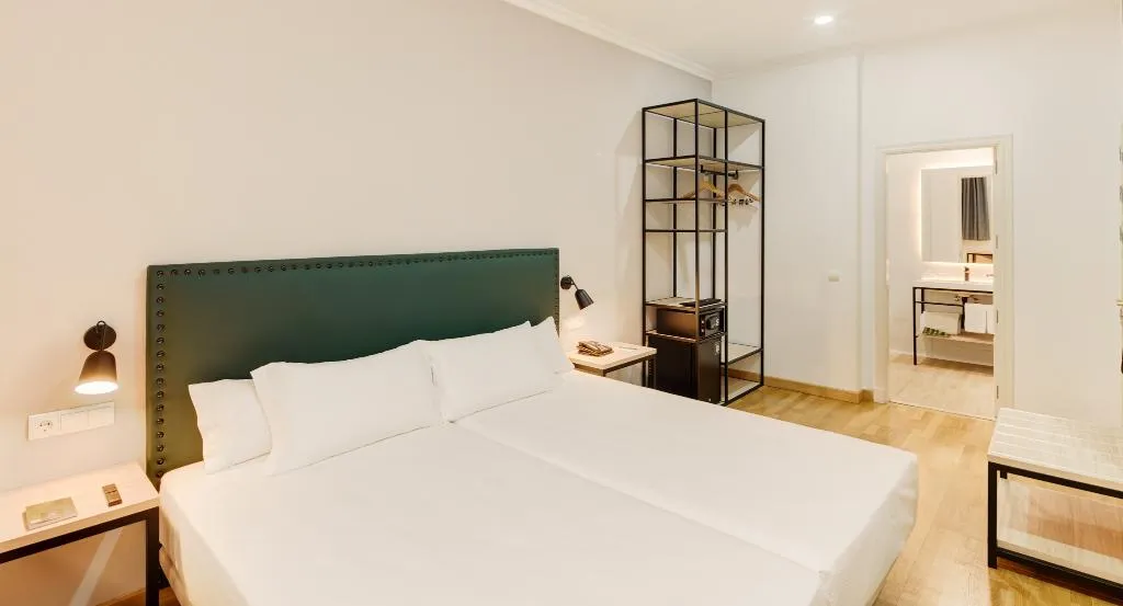 TWIN CLASSIC Room, Sercotel Las Casas de los Mercaderes, Seville