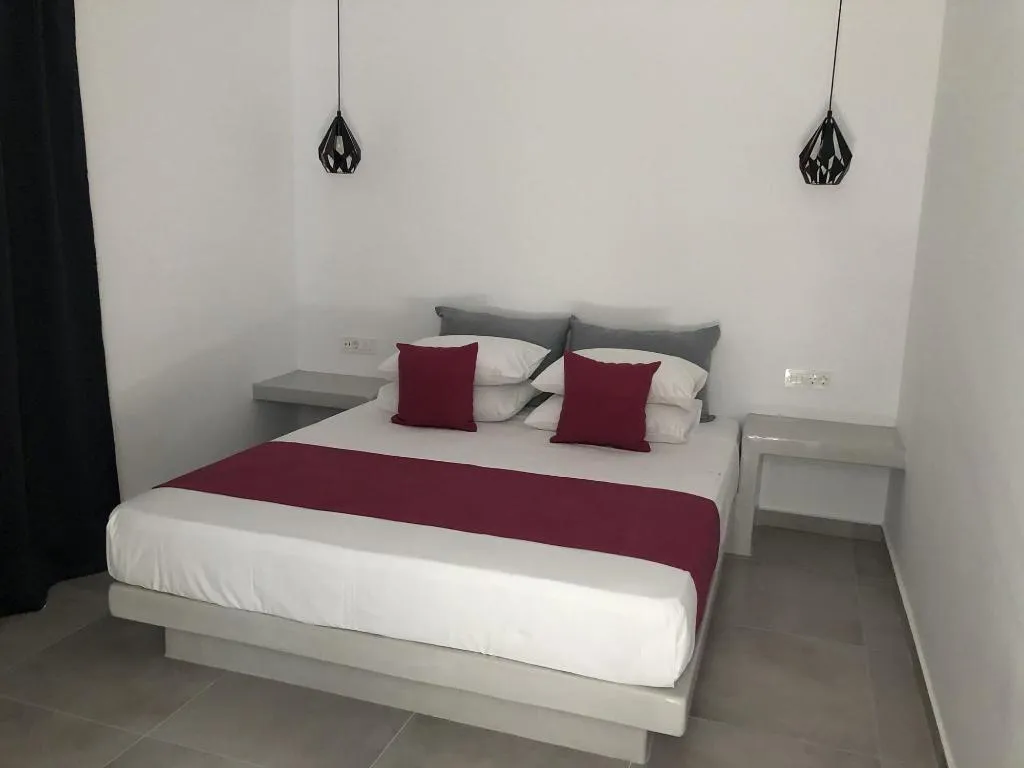 Room, Dragonfly Villas, Santorini
