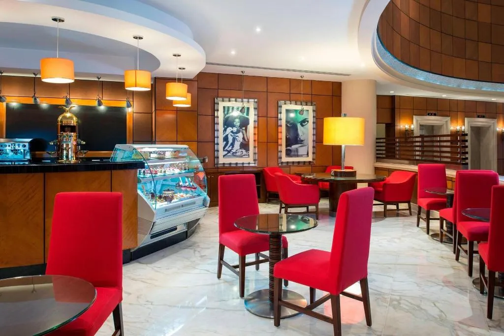 Restaurant, Sheraton Jumeirah Beach Resort, Dubai
