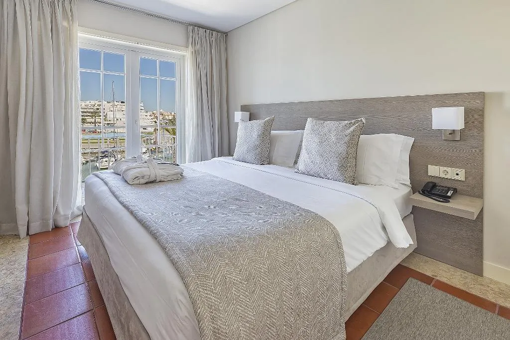 APARTMENT ONE BEDROOM Room, Domes Lake Residences, Algarve