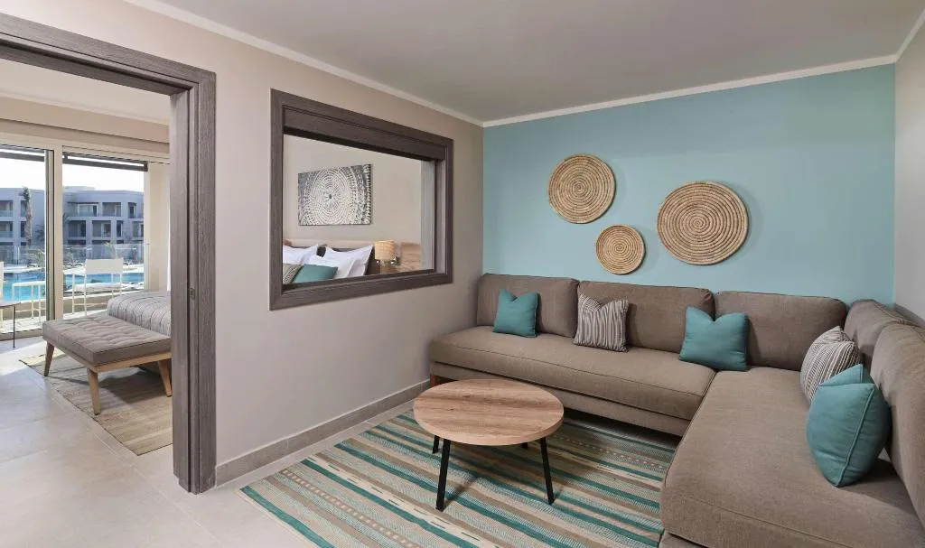 FAMILY ROOM DELUXE KING BED Room, Steigenberger Resort Ras Soma, Red Sea Riviera