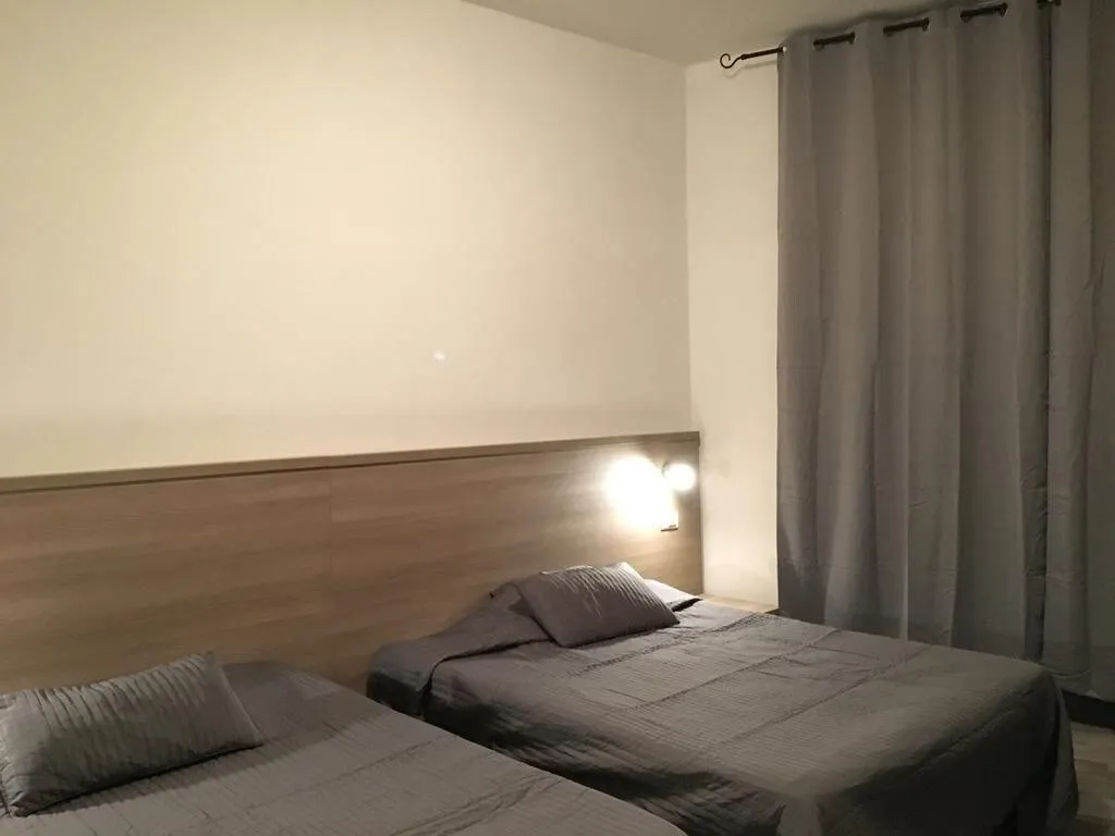 DOUBLE STANDARD Room, Soperga Guest House, Milan