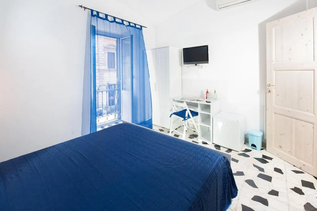 Room, Trinity Luxury Rooms, Rome