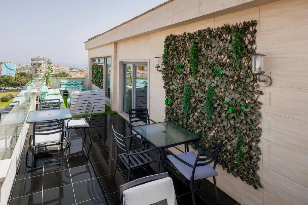 Terrace, DAH Dom Afonso Henriques, Lisbon