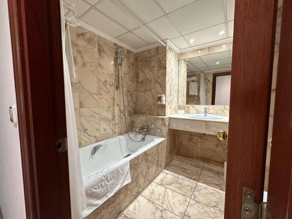 Room, Hotel Turia, Valencia