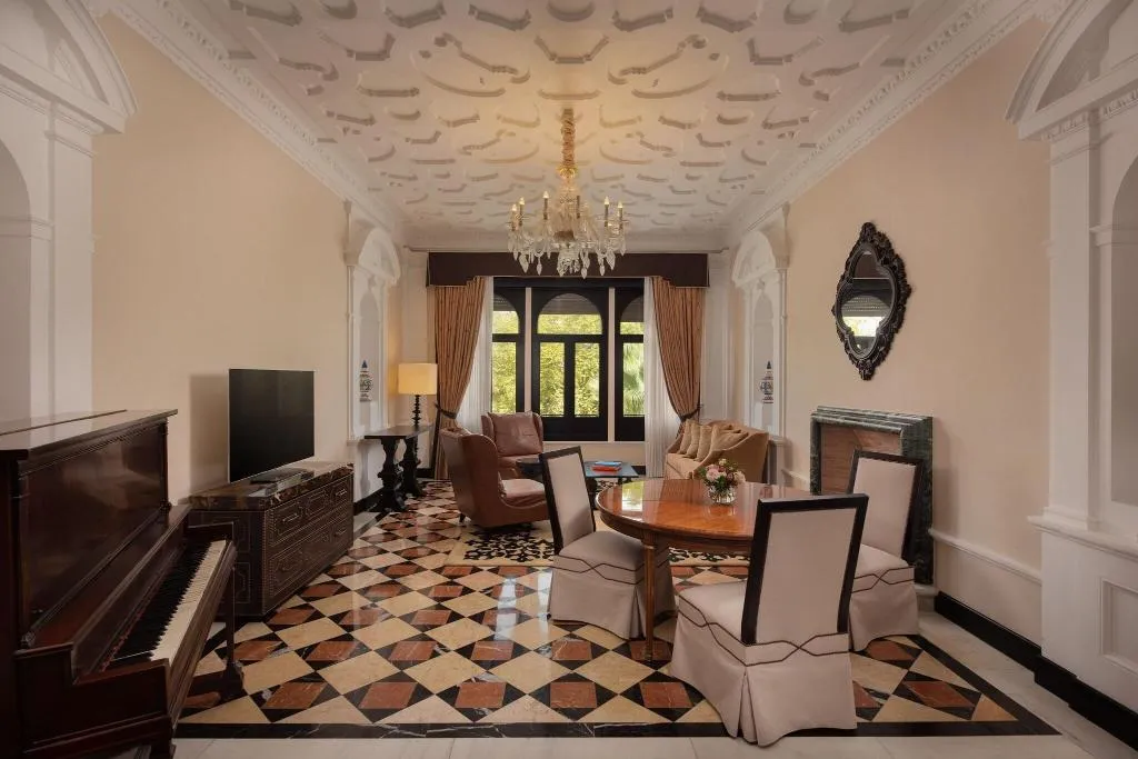 Room, Alfonso XIII, Seville