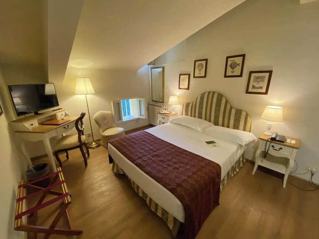 Room, Park Palace Hotel, Florence