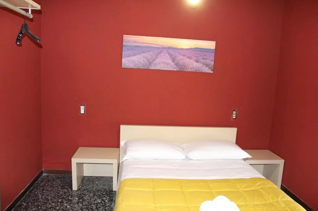 Room, Colombo Hotel & Hostel For Backpackers, Venice