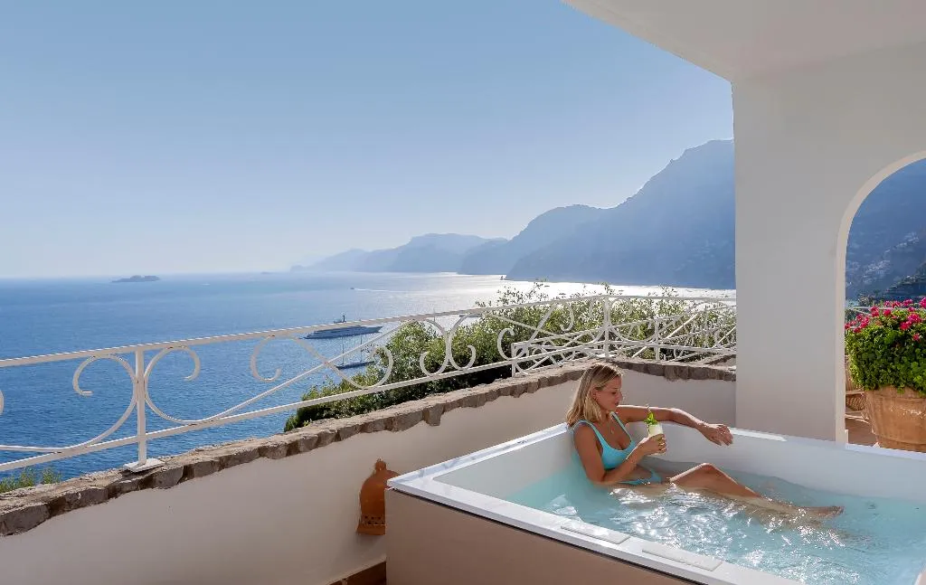 SUITE WITH JACUZZI WITH VIEWS Room, Hotel Piccolo Sant'Andrea, Naples