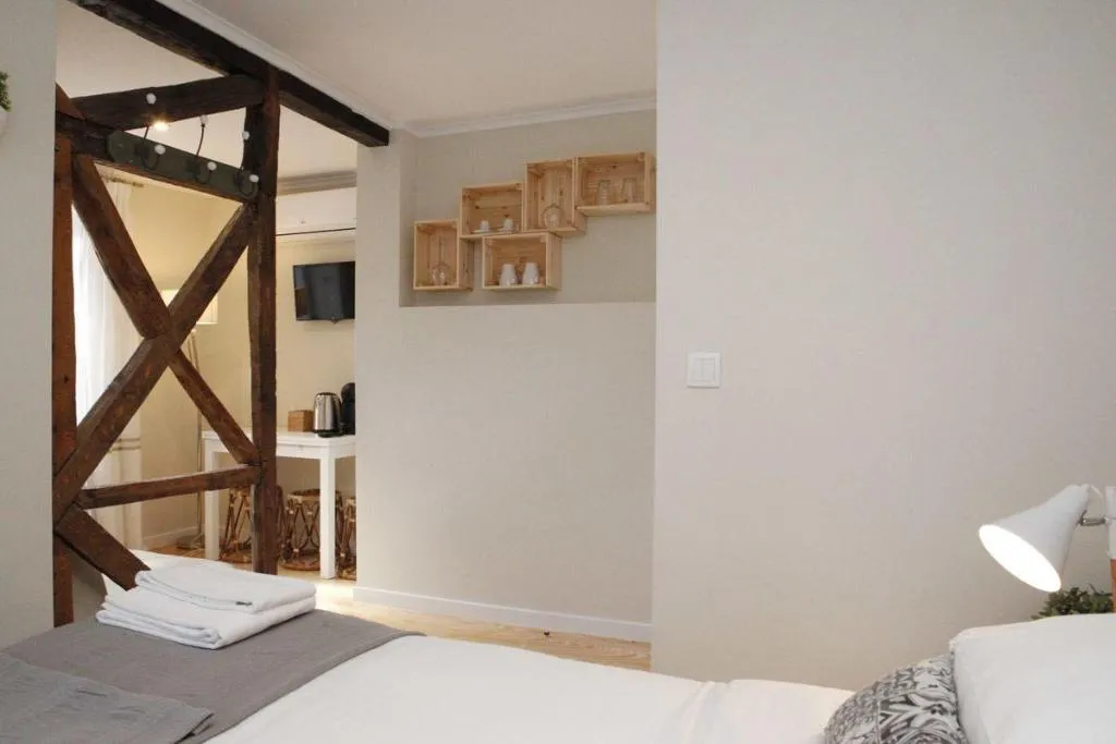 Room, Flores Guest House, Lisbon