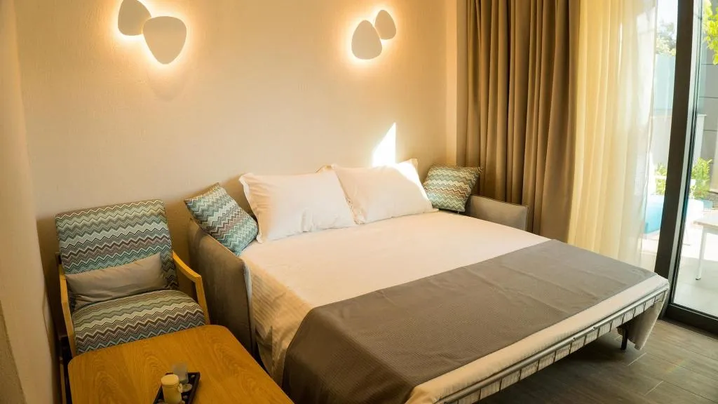 Room, Costa Domus Blue Luxury Apartments, Thessaloniki
