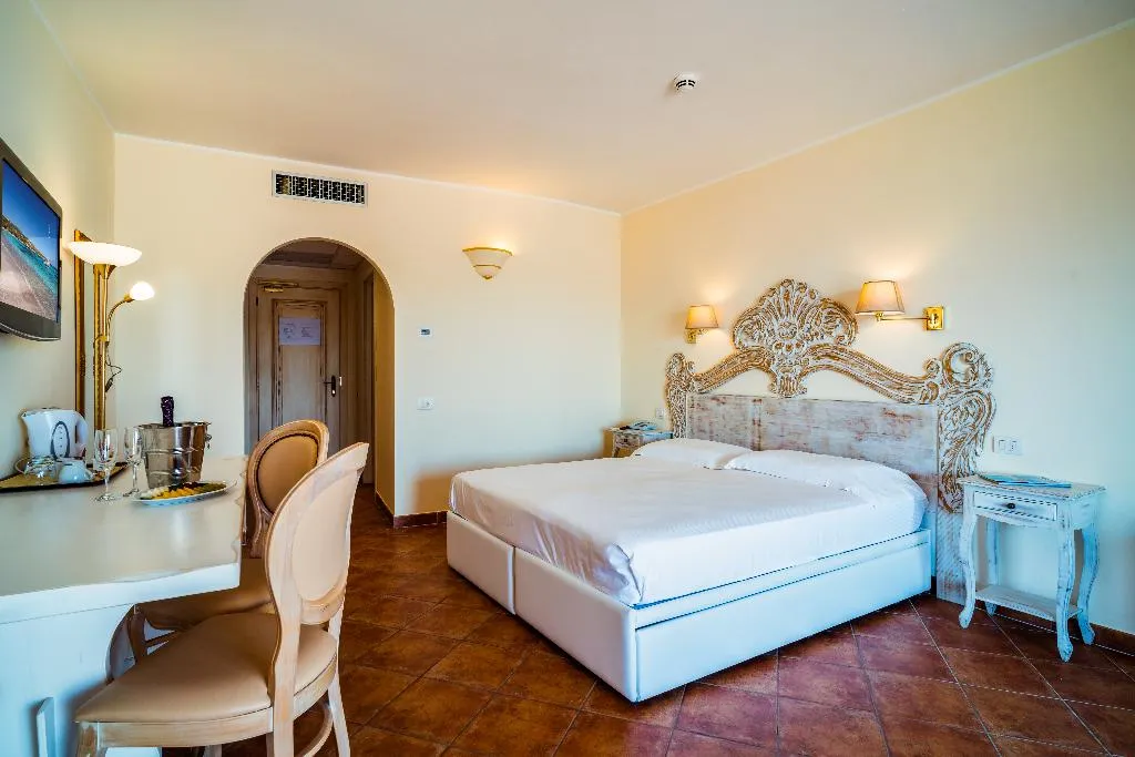 JUNIOR SUITE STANDARD Room, Hotel dP Olbia - Sardinia, Olbia