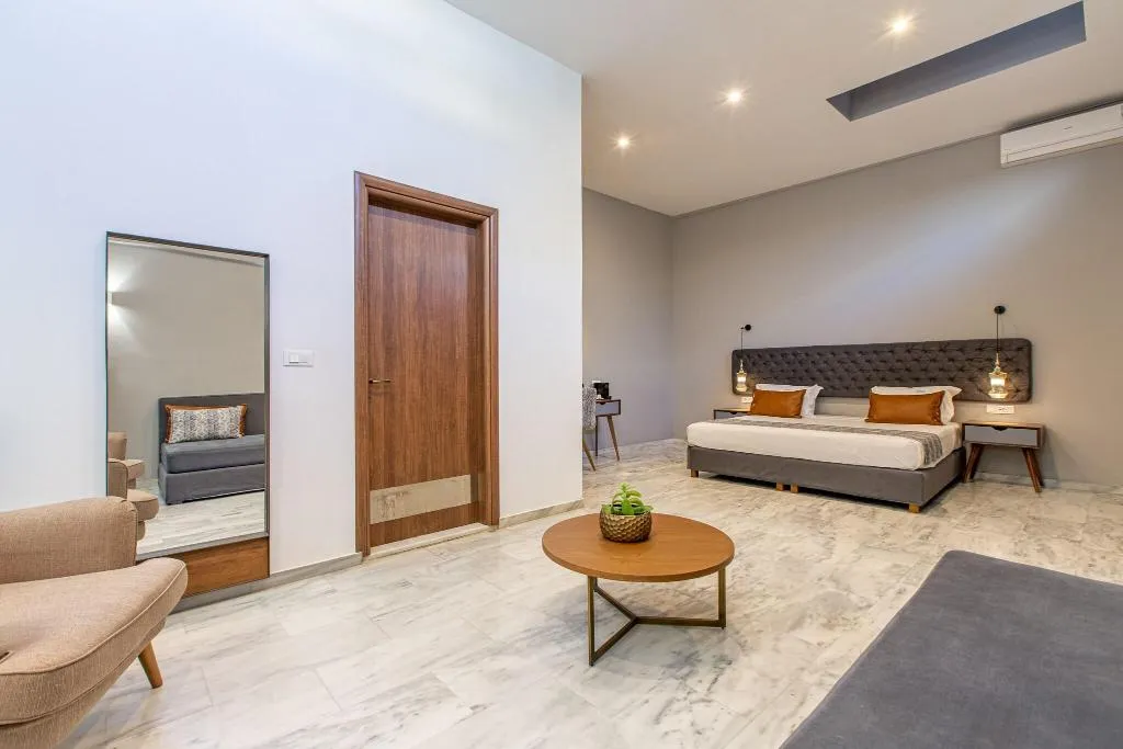 Room, Minaret Suites & Apartments, Crete