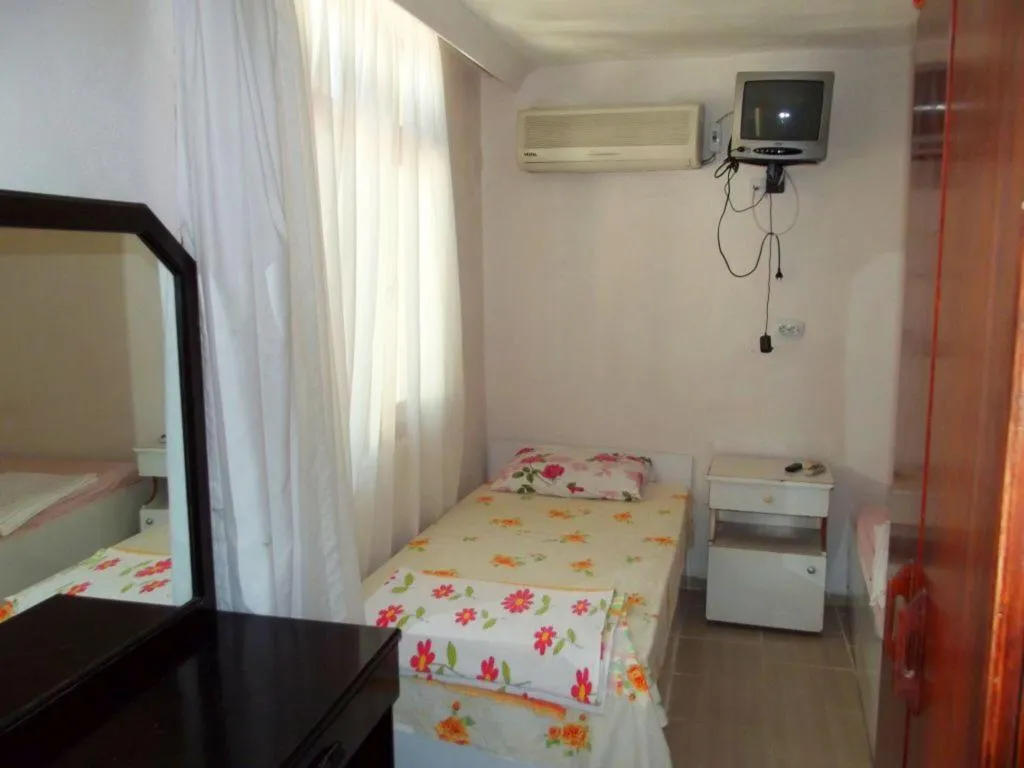 Room ONE BED Room, Erdinc Tatil Evleri, Izmir