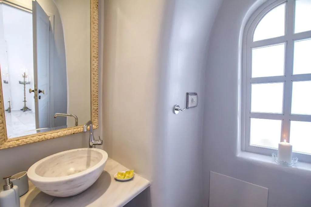 CAVE SEA VIEW HONEYMOON Room, Oia Mare Villas, Santorini