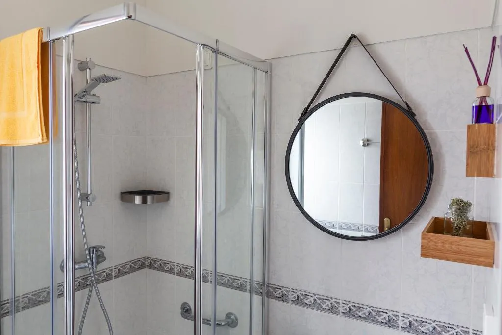Room, My Way Kite Surf House, Porto