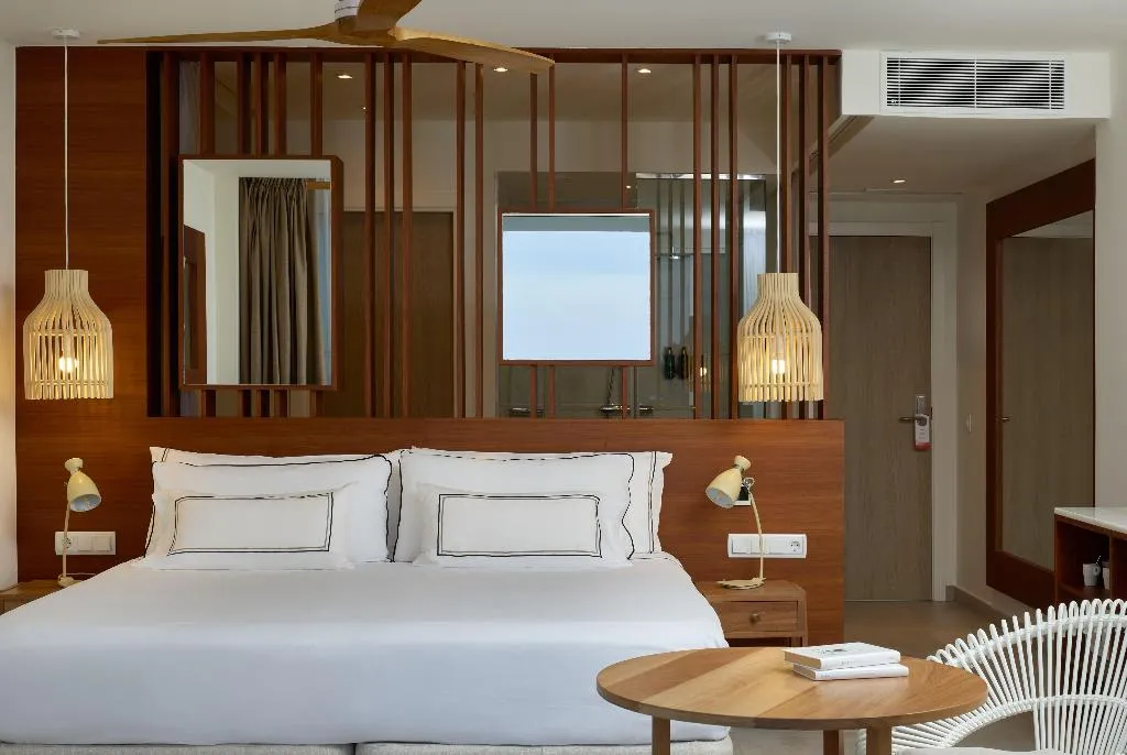 JUNIOR SUITE DELUXE SEA VIEW Room, Meliá Ibiza, Ibiza