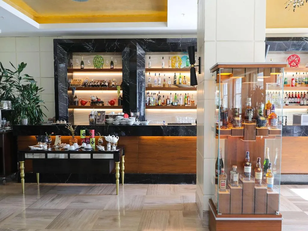 Bar, TUI Magic Life Rixos Beldibi +16, Antalya