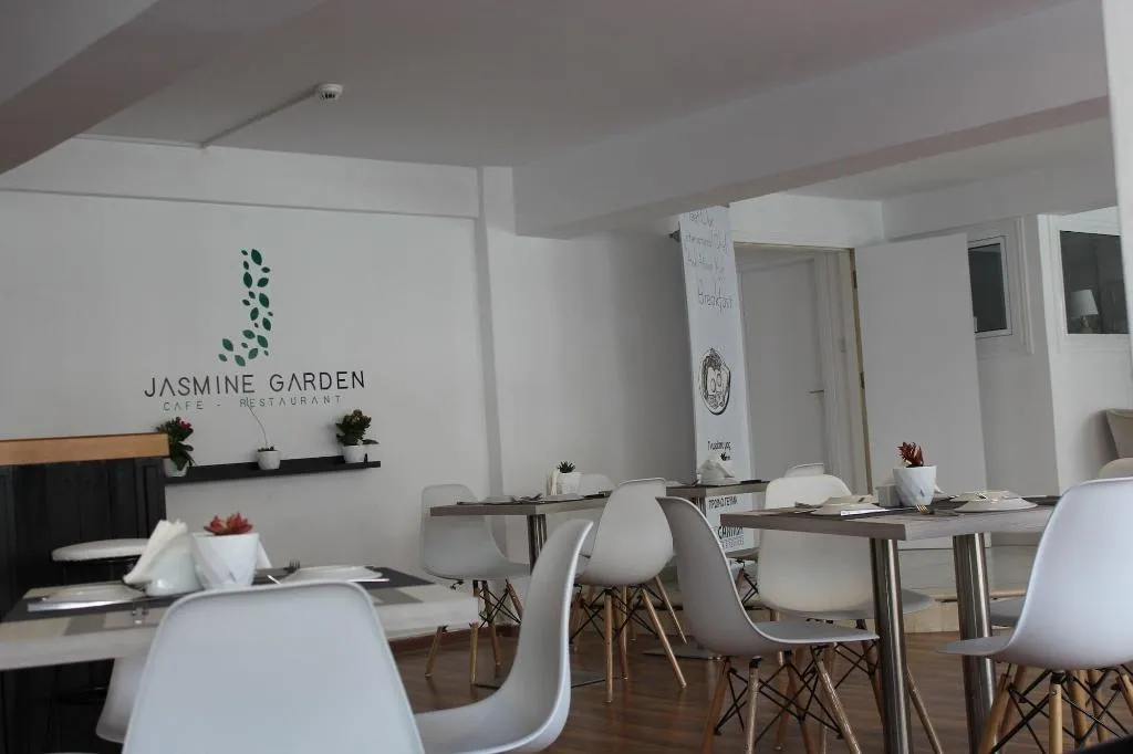 Restaurant, La Veranda De Larnaca Hotel, Cyprus