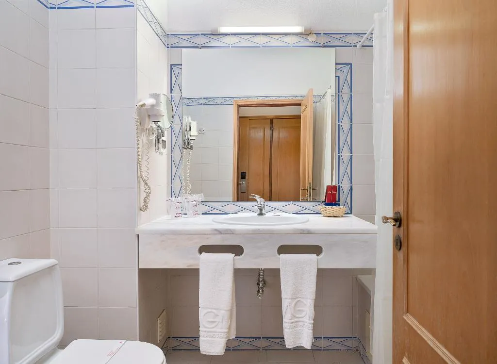 APARTMENT ONE BEDROOM Room, Grand Muthu Forte da Oura, Algarve