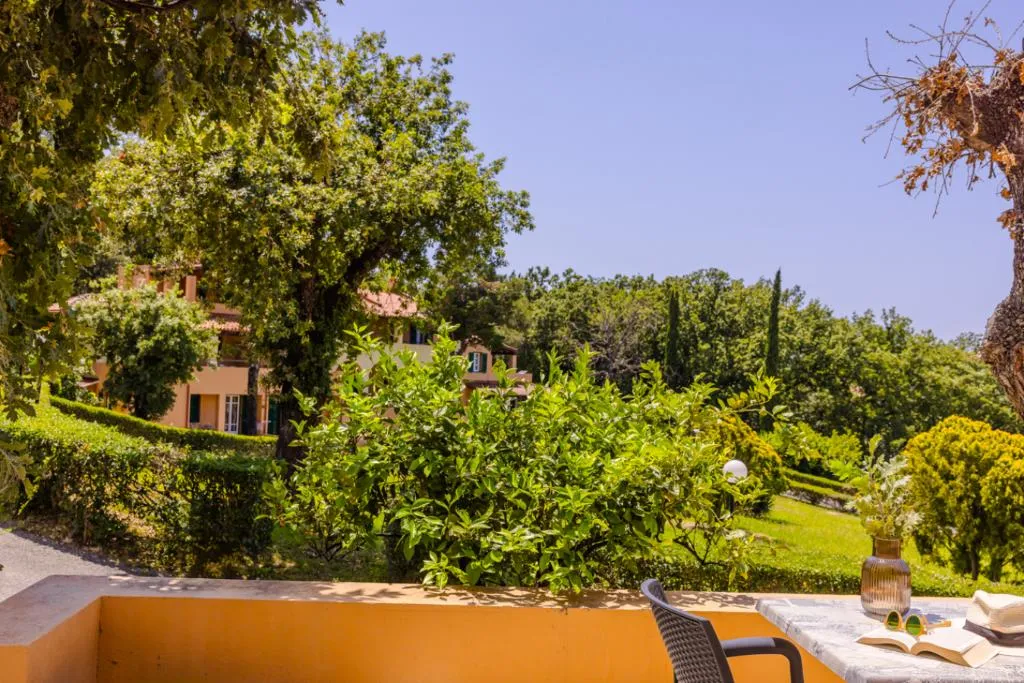 DOUBLE GARDEN VIEW Room, Century Resort, Corfu