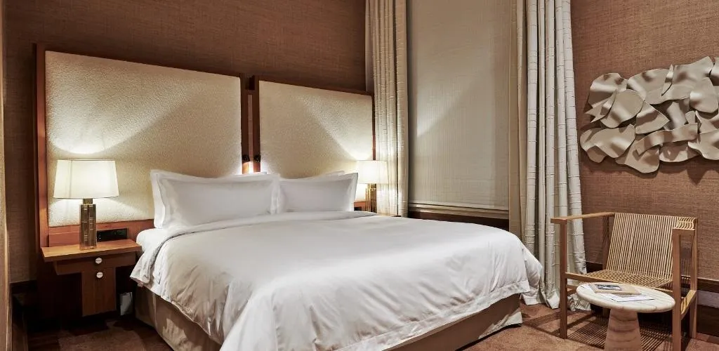 SUITE STANDARD Room, De LEurope Amsterdam, Amsterdam