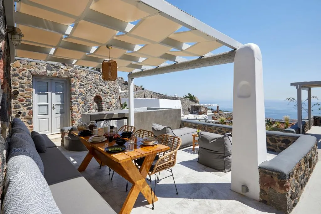 VILLA SUPERIOR Room, El Verano Collection Santorini, Santorini