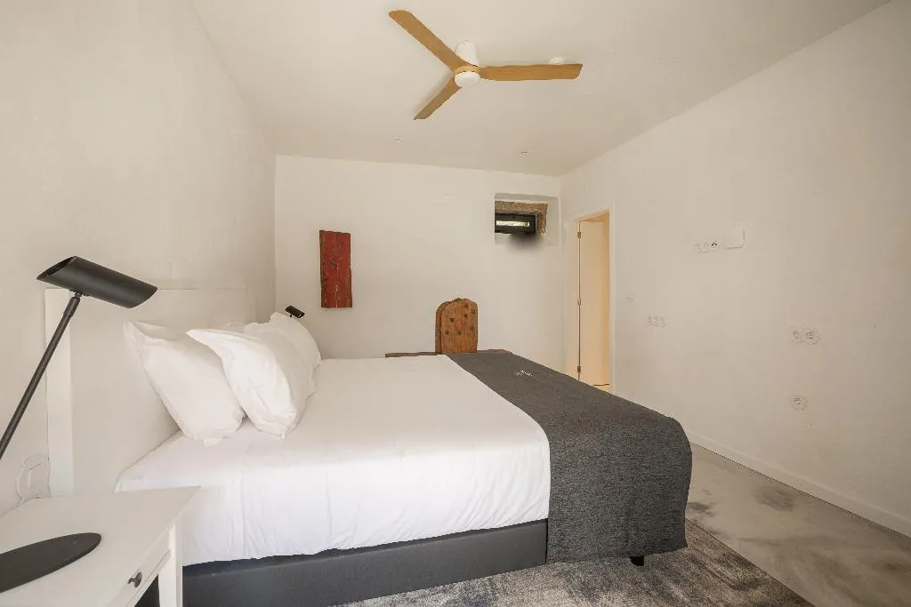 JUNIOR SUITE ONE BEDROOM Room, CasaNova Farmhouse, Porto
