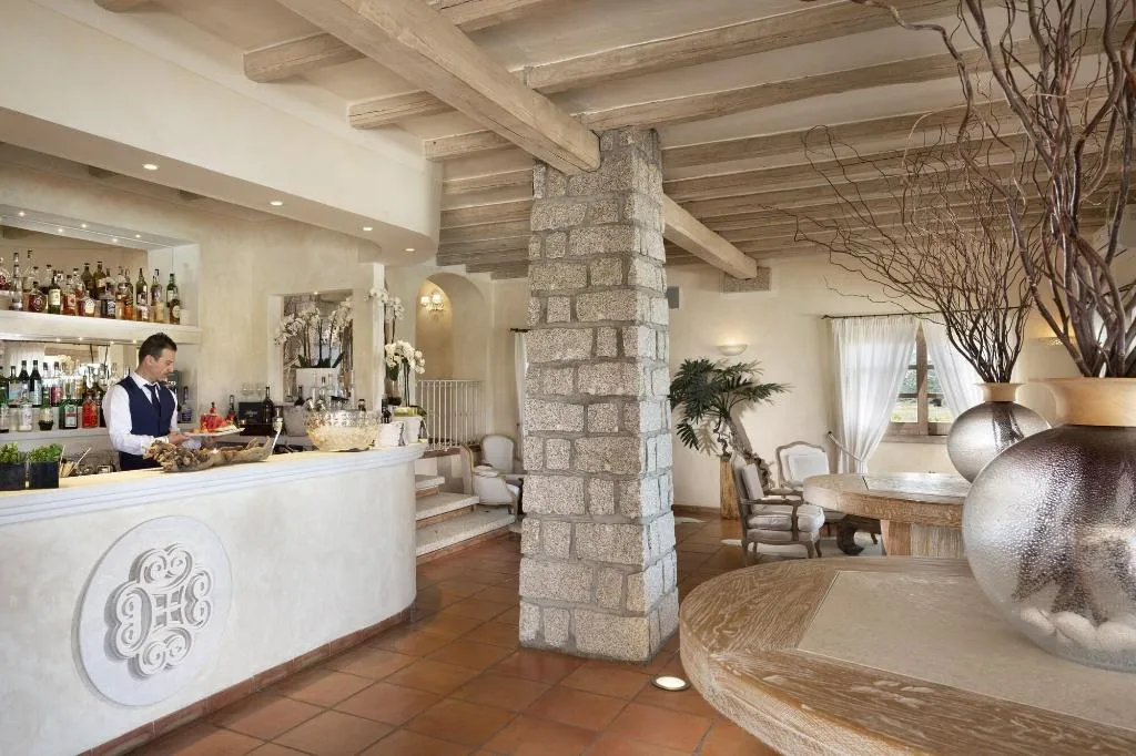 Bar, Hotel Li Finistreddi, Olbia