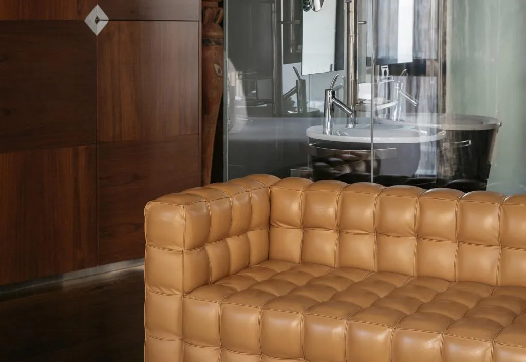 SUITE CAPACITY 1 Room, Urban, Madrid