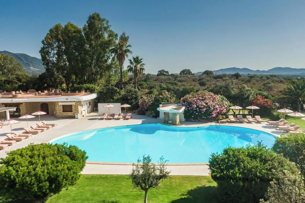 Pool, Is Molas Resort, Cagliari