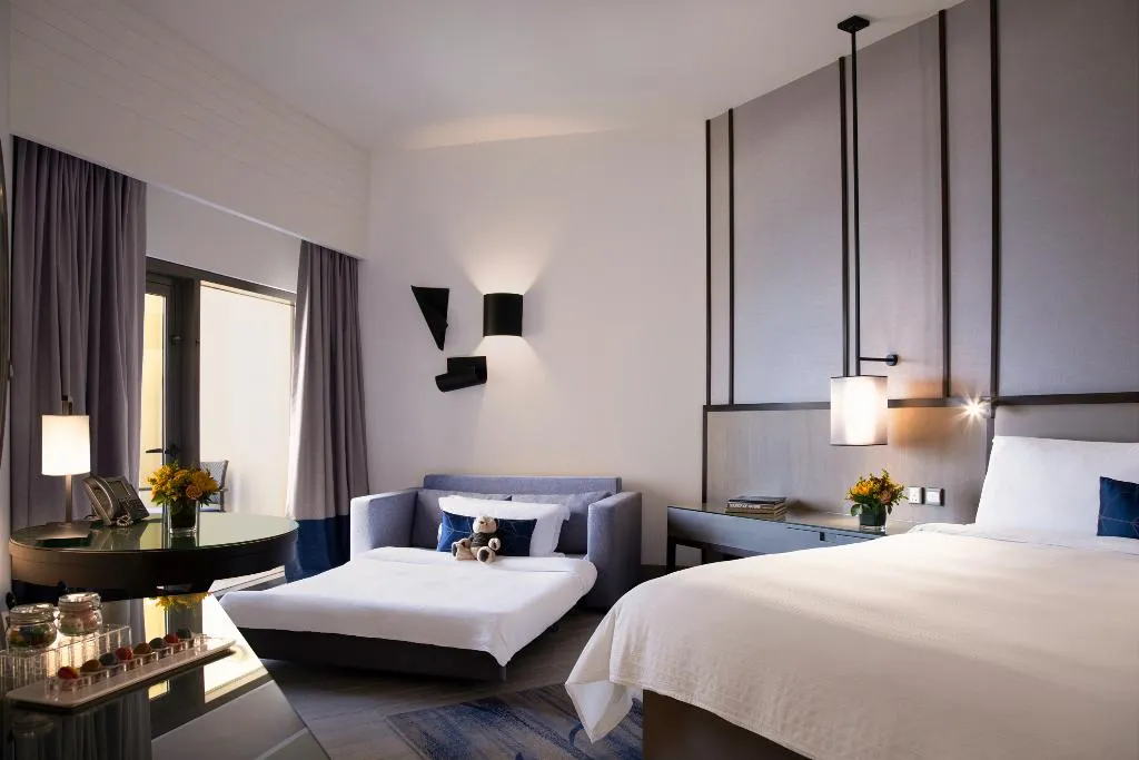 FAMILY ROOM SEA VIEW WITH BALCONY Room, Amwaj Rotana-Jumeirah Beach, Dubai