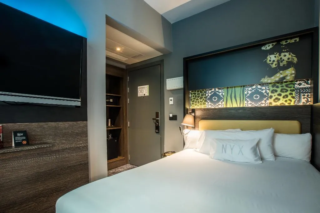 SINGLE ECONOMY Room, NYX Hotel Madrid by Leonardo Hotels, Madrid
