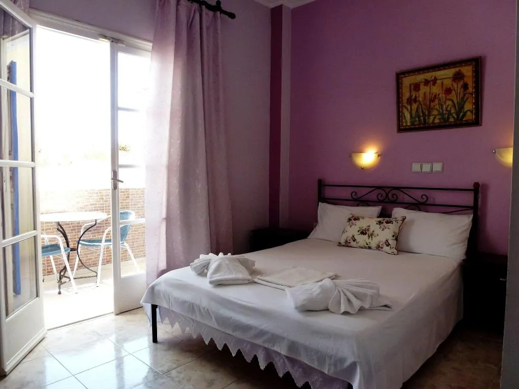 Room, Atalos Suites, Santorini