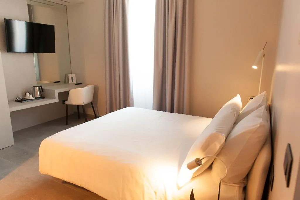 DOUBLE SINGLE USE STANDARD Room, Le Funi Hotel, Milan