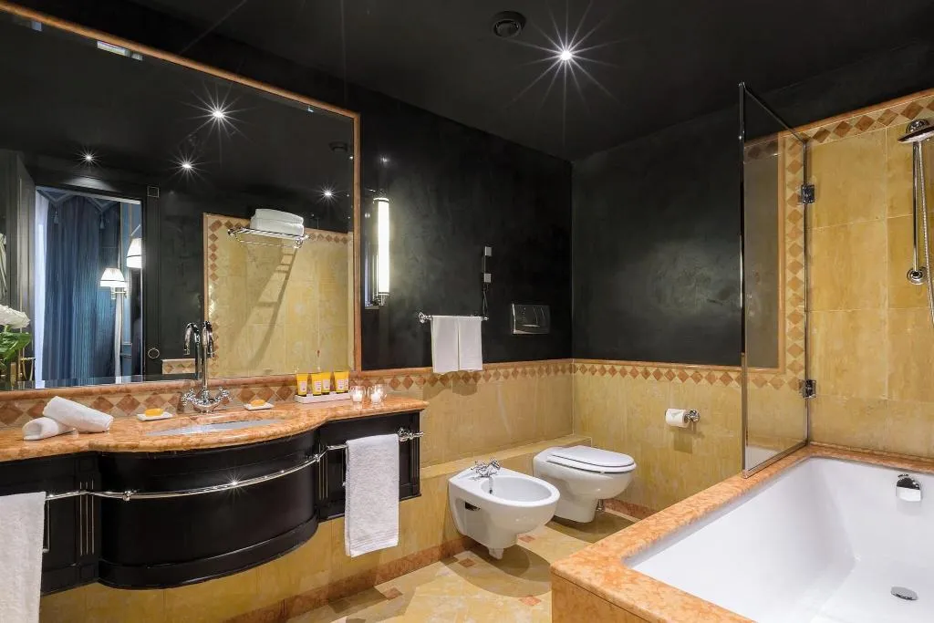 SUITE WITH DOUBLE BED Room, Splendid Venice - Starhotels Collezione, Venice