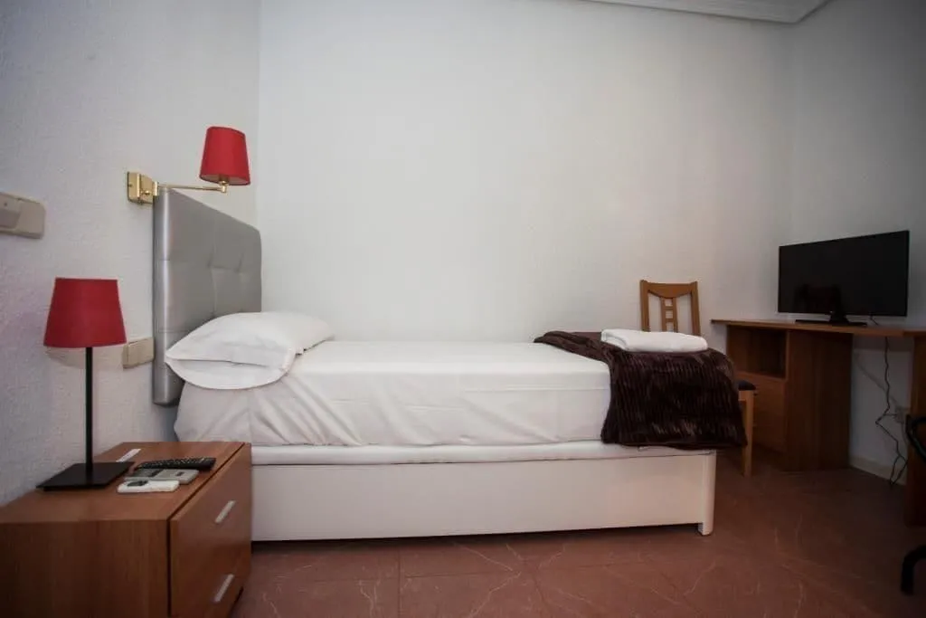 Room, Hostal JQC Ártico, Madrid