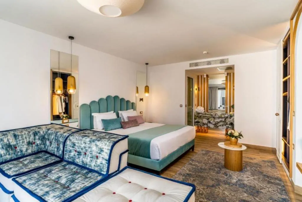 JUNIOR SUITE WITH DOUBLE BED Room, Cresanto Luxury Suites Santorini, Santorini