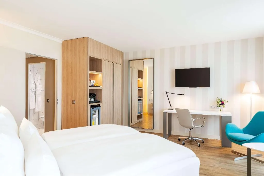 Room, NH Berlin Alexanderplatz, Berlin