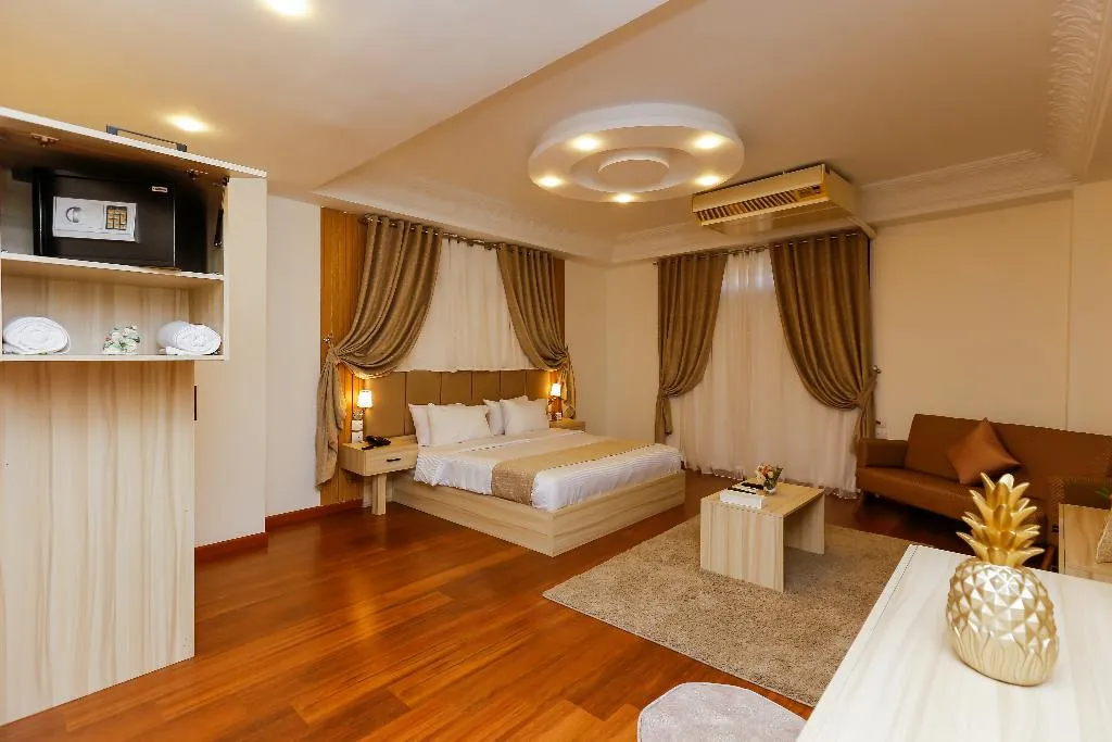 DOUBLE STANDARD Room, Pyramid Edge Hotel & Exclusive Pyramids View Roof, Cairo