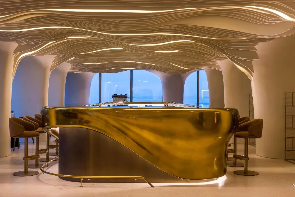 Bar, Isla Brown Corinthia Resort & Spa, Curio Collect, Athens