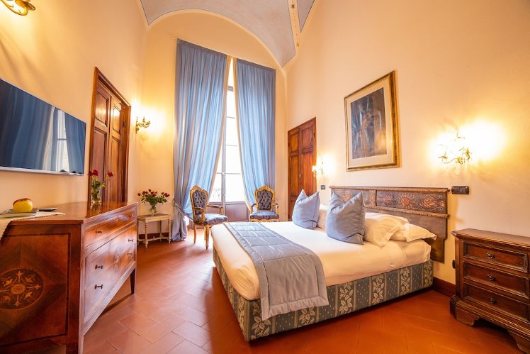 B&B Galileo 2000, Florence