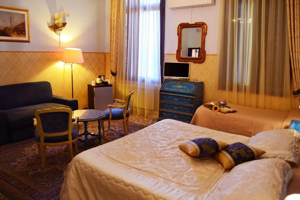 Room, Art Dreams Venezia, Venice