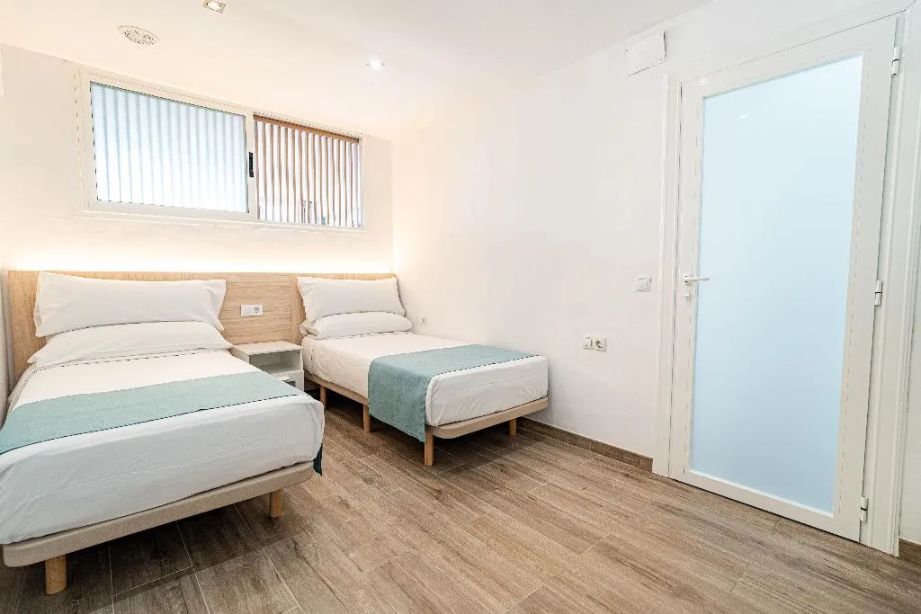 APARTMENT ONE BEDROOM WITH TERRACE Room, Kensington Econotels, Majorca