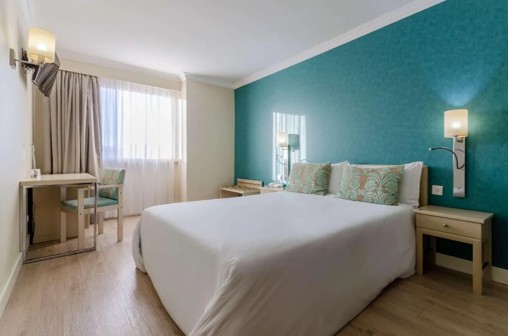Room, Olissippo Marques De Sa, Lisbon