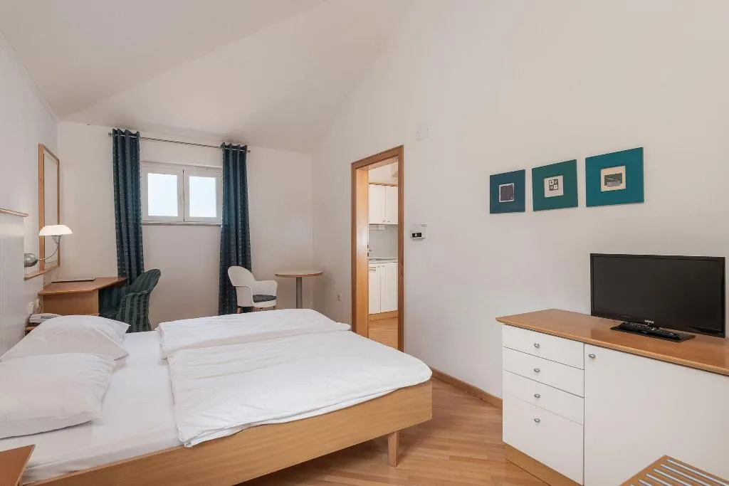 APARTMENT COMFORT SEA VIEW Room, Villas Plat, Dubrovnik