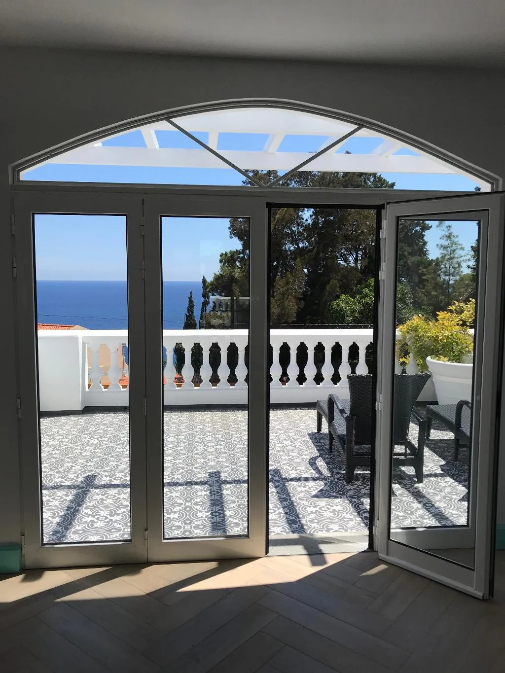 STUDIO DELUXE TWO BEDS Room, Inn & Art Hotel Gallery, Madeira