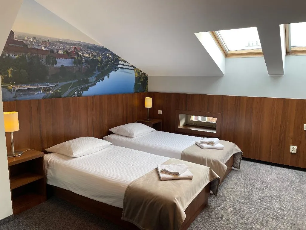 TWIN ECONOMY Room, Downtown Krakow, Krakow